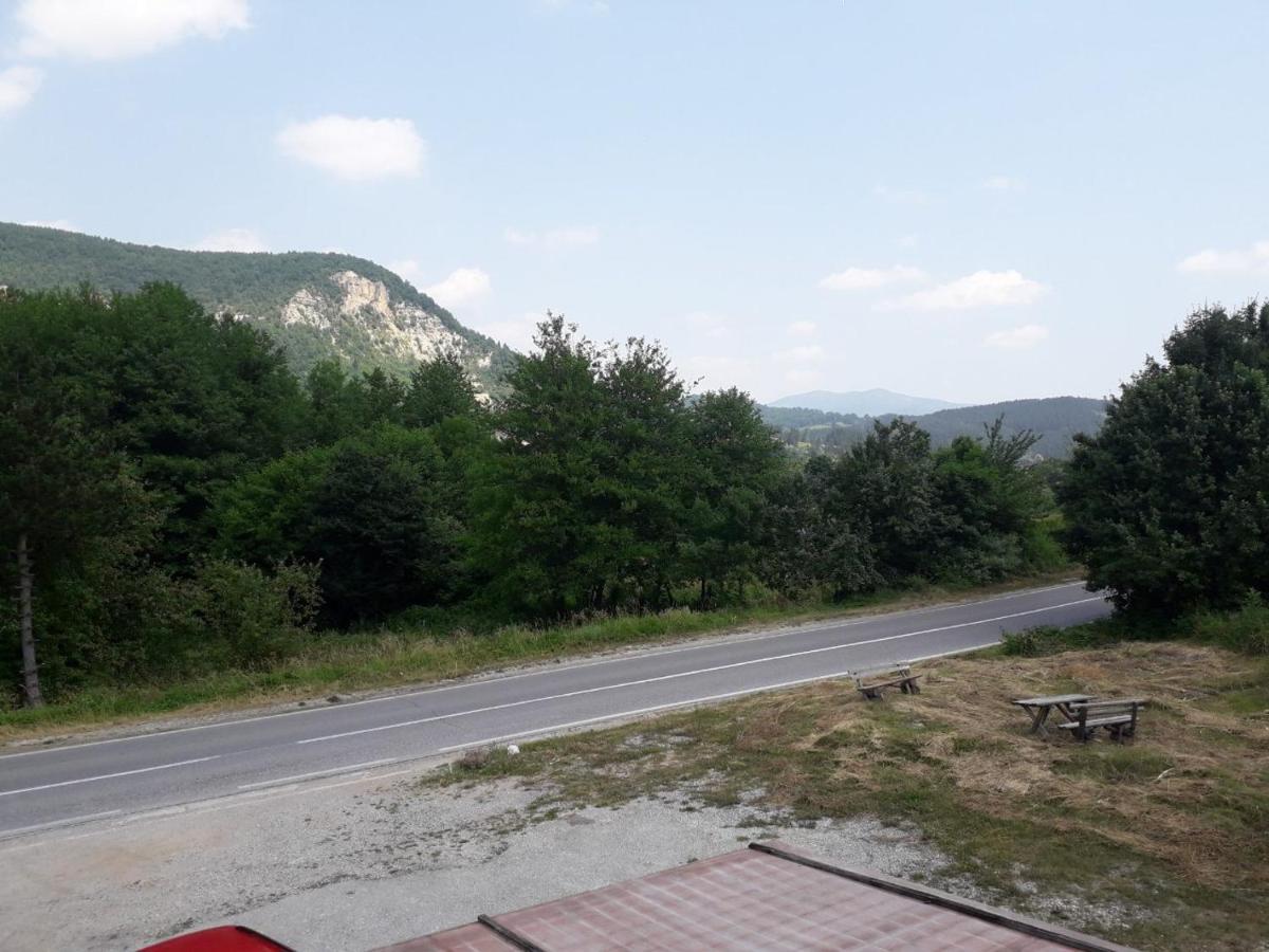 Bed and Breakfast Prenociste Vitas Miljevina Экстерьер фото