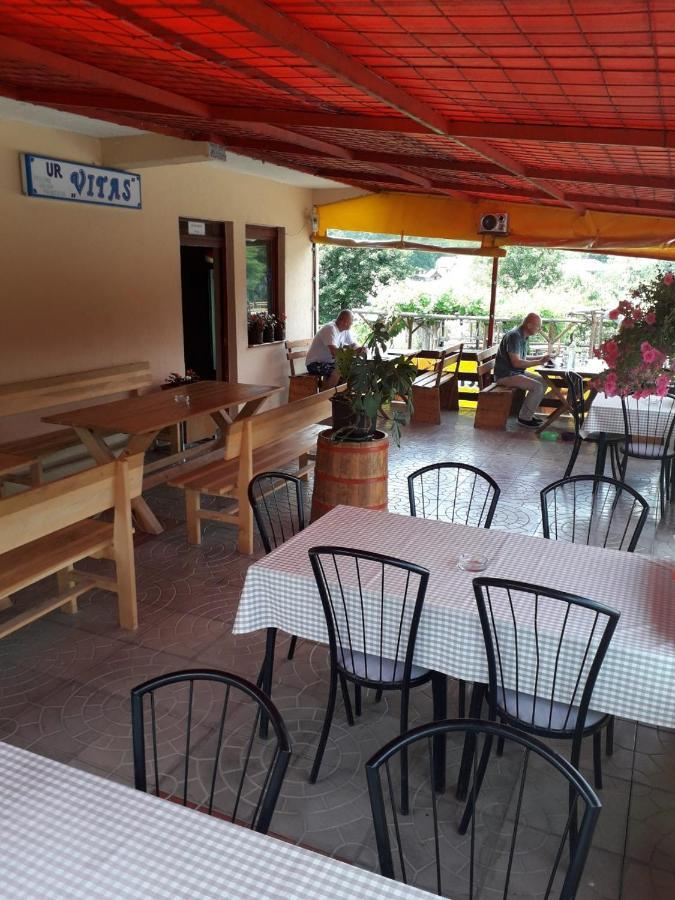 Bed and Breakfast Prenociste Vitas Miljevina Экстерьер фото