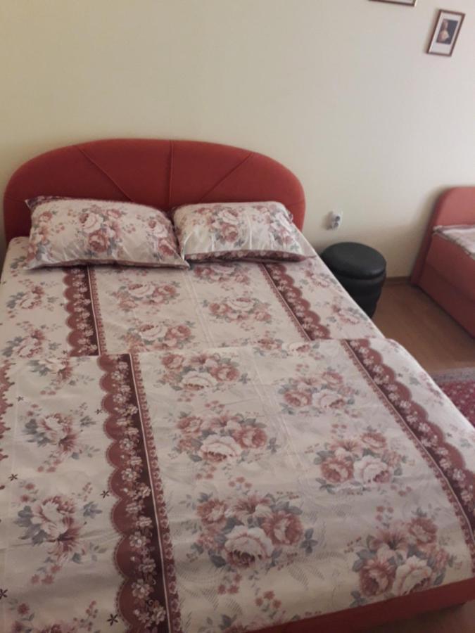 Bed and Breakfast Prenociste Vitas Miljevina Экстерьер фото