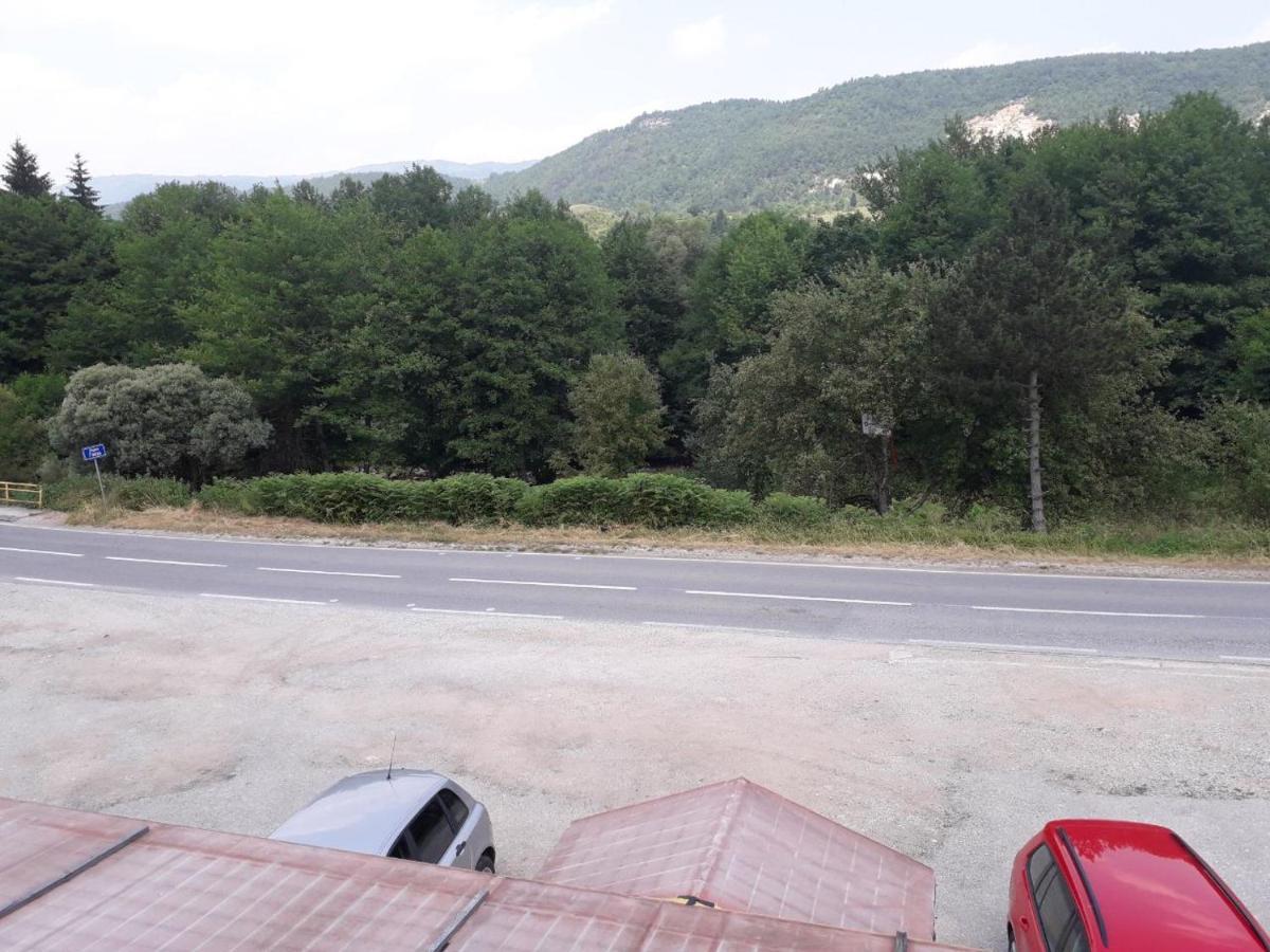 Bed and Breakfast Prenociste Vitas Miljevina Экстерьер фото